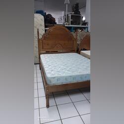 2 conjuntos de quarto de casal. Conjuntos de móveis para quarto