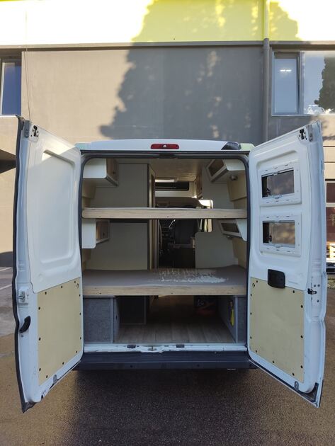 Autocaravana Fiat Ducato L2H2 - Full Extras. Autocaravanas