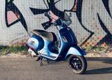 Vespa 300 GTS HPE 2020. Motos