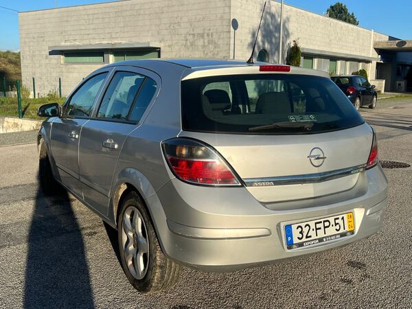 Imperdível!!! Opel Astra H 1.3 CDTi 90cv. Carros