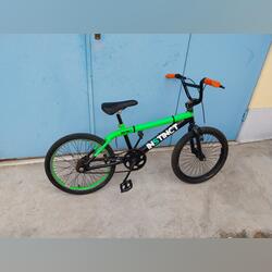 BMX roda 20 em bom estado. Bicicletas