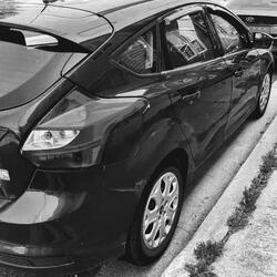 Ford Focus hatchback. Carros