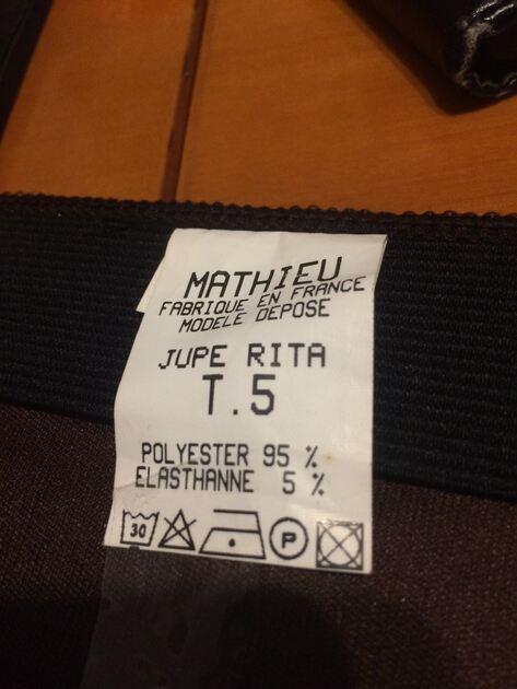 Saia chiffon longa.. Saias