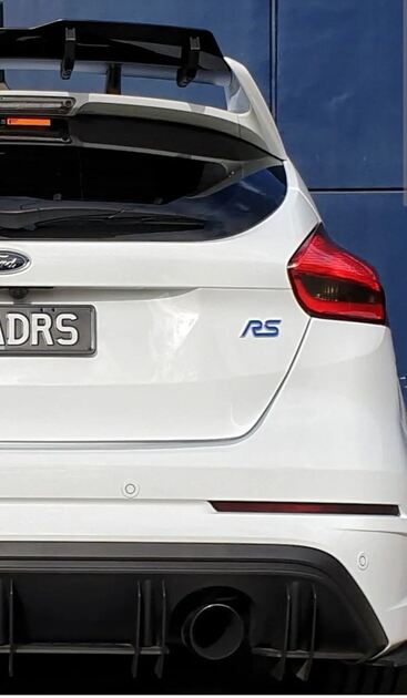 Emblema RS da Ford. Acessórios para Carros