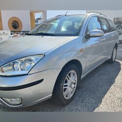 Ford Focus SW 1565vc. Carros