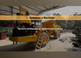 Mecânico de Equipamentos de movimentação de terras. Trabalhos Manuais