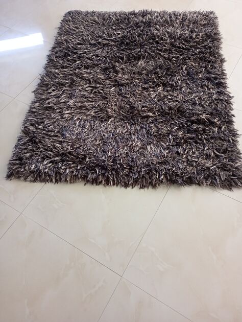 Vendo dois tapetes por 70€. Carpetes e Tapetes