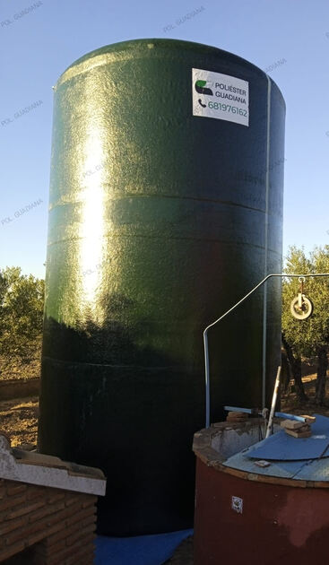 TANQUES PARA ÁGUA DE IRRIGAÇÃO E CONSUMO ANIMAL.. Outros (Negócios)