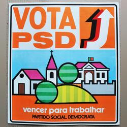 Cartaz Vota PSD Vencer para trabalhar, 1982. Outras Artes e Coleccionismo