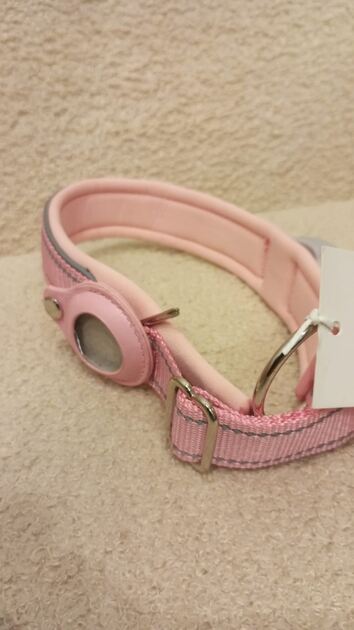 Coleira Rosa c/local para localizador - Nova. Camas para animais de estimação