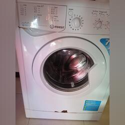 Máquina de lavar roupa Indesit . Máquinas de Lavar Roupa. Sintra. Indesit 7 kg Classe energética A   Aceitável Abertura frontal