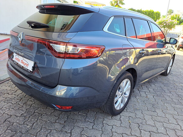Megane 1.5 DCI sport tourer Limited. Carros