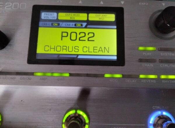 Vendo Pedaleira GE-200 Mooer. Pedais de guitarra