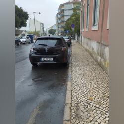 Toyota Corolla hatchback 1.8 híbrido pack sport. Carros