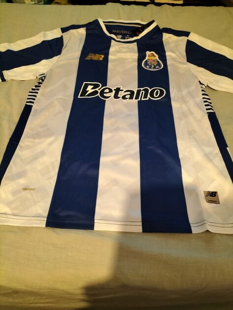 Camisolas de futebol . Camisolas futebol