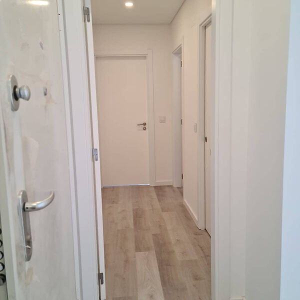 Apartamento T3 Para Arrendar. Casa e apartamentos para arrendar