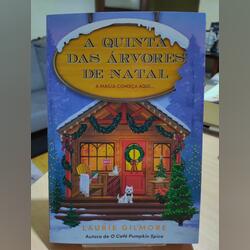 Livro “A Quinta das Árvores de Natal”. Livros