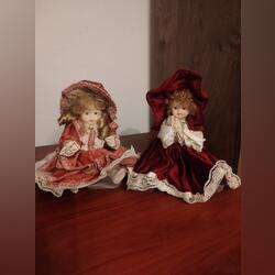 Conj. 2 Bonecas em porcelana artigo qualidade 23cm. Outros Arte e Decoração. Guimarães