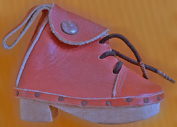 Porta-moedas Antigo Bota Exclusivo. Outros