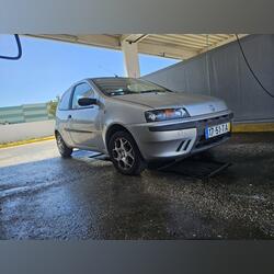 fiat punto 1.2cc 8v 2002. Carros