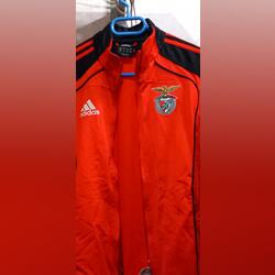 fato treino do sport lisboa benfica . Outros Moda Homem