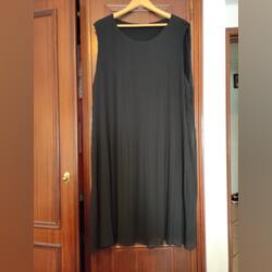 vestido preto. Vestidos. Montijo.  4XL / 48 / 20    Preto