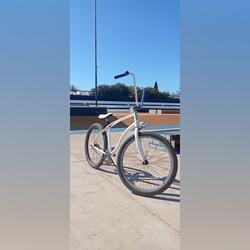Vendo bicicleta "cruiser beach'. Bicicletas